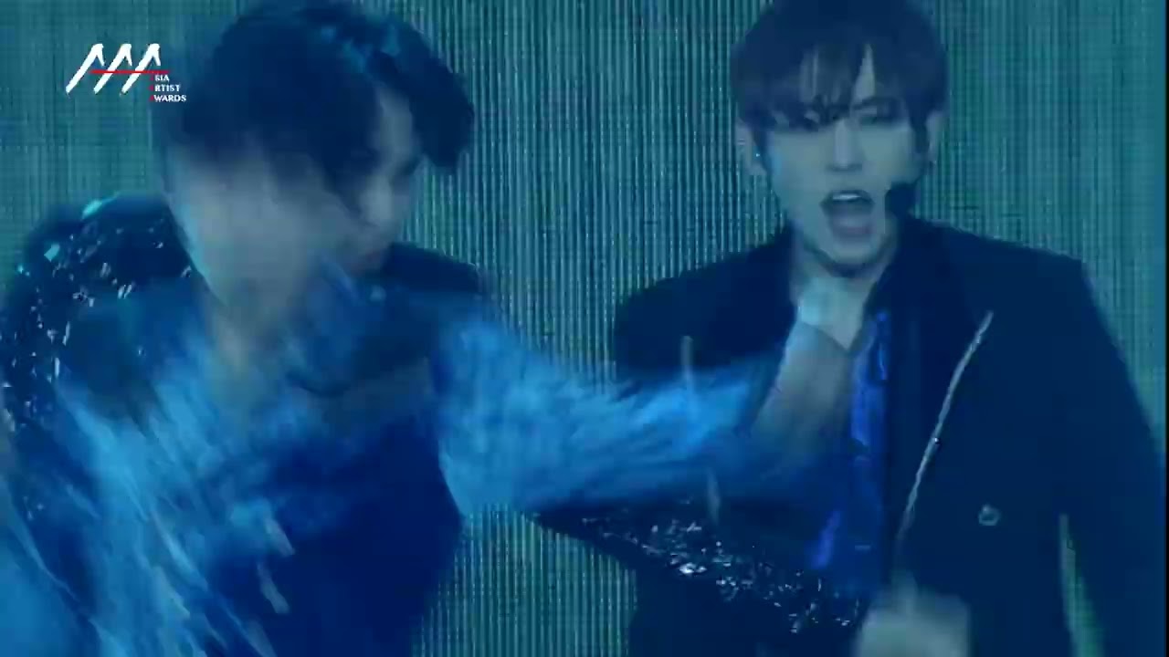 2018 AAA sf9