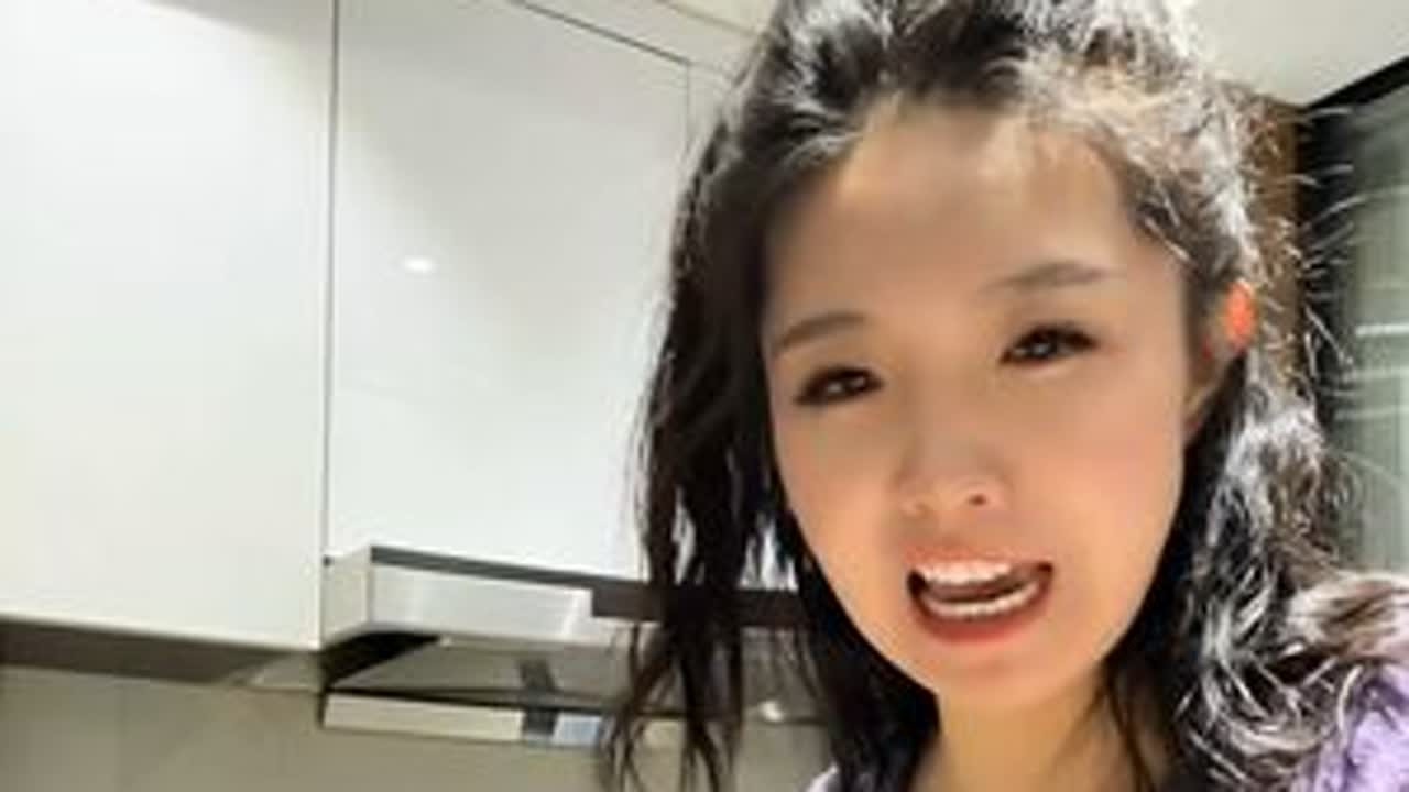 别人眼里的全职妈妈是“无业游民”，我偏在柴米油盐里，养出了肉乎乎的小七月，挣到了自媒体的第一笔零花钱。七年，也算值！#vlog日常 #全职妈妈#自媒体 #我和我的小棉袄