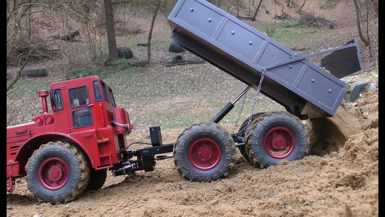 Kirovets K700A vs. K701 (Кировец) 6x6, 4x4