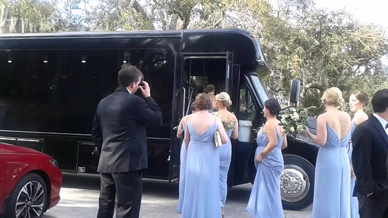 Tampa Wedding Shuttle Service | Tampa Yacht Club | Tampa Bus Rental