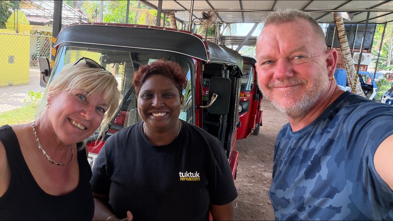 Tar körkort för TukTuk på Sri Lanka