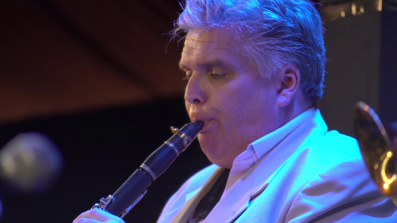 John Burgess plays Eddie Condon