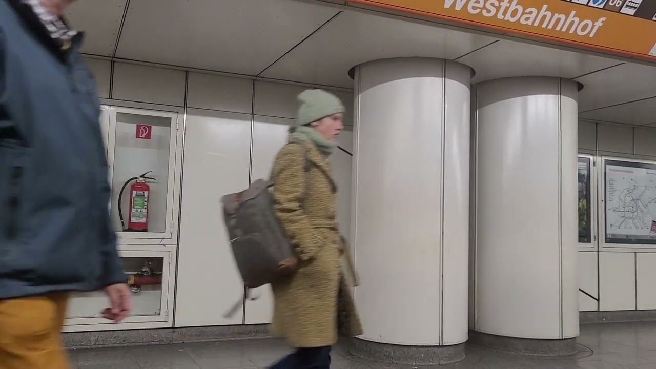 U3 Mitfahrt Stephansplatz nach Kendlerstra&szlig;e (U-Bahn Wien SGP Type U2; Umbau aus Type U)(01.12.2023)
