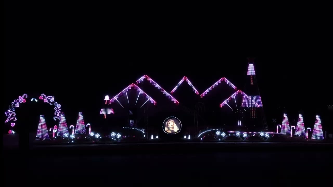 God Rest Ye Merry Gentlemen by Pentatonix - 2025 Tyler Texas Lights