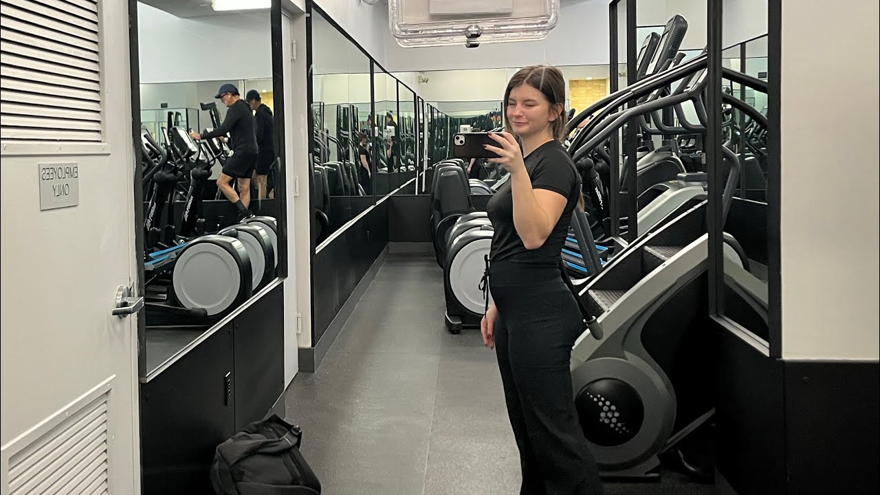 I AM A CERTIFIED PERSONAL TRAINER :)