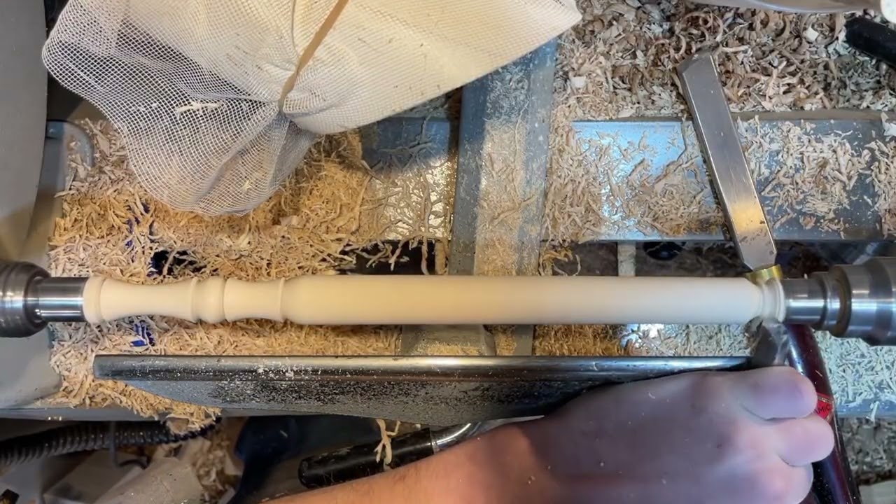 Daniel Stewart Turning a Spurtle In Real Time
