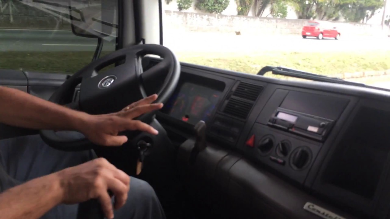Treinamento VW Constellation 24-280 - Motor MAN D08 36 magnífico torque em baixas rotações