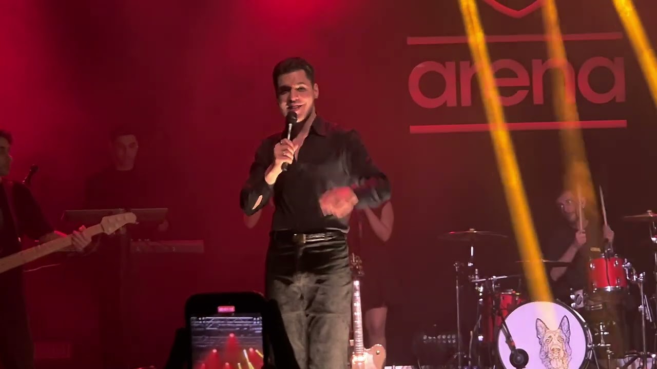 Emir Can İğrek - Zemin + Intro Live @ JJ ARENA
