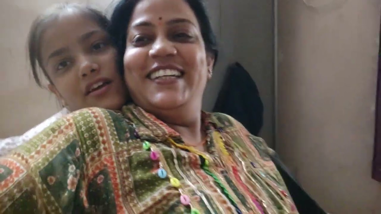 Mumma aur Gauri ki masti dekho ll 😄😜