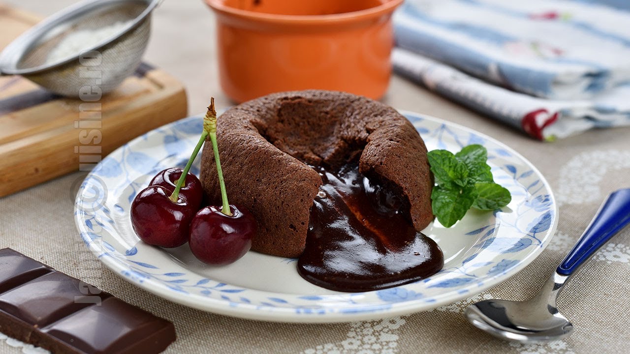 Lava cake cu inima de ciocolata cu lapte (CC Eng Sub) | JamilaCuisine