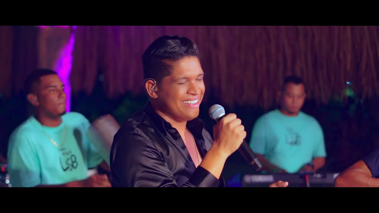 Ivan Pallares & Jose Movil - Los Ay Ay Ay (&Eacute;pocas - DVD EN VIVO)