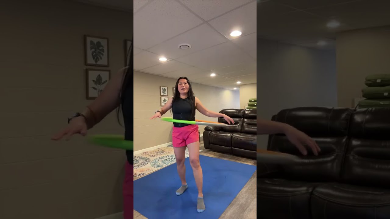 Tess Bisdak In Ohio is live! Hula hooping | full body workout #workout #exercise #hulahoop