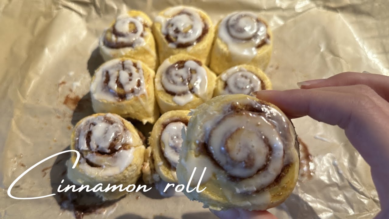Cinnamon roll 🥖