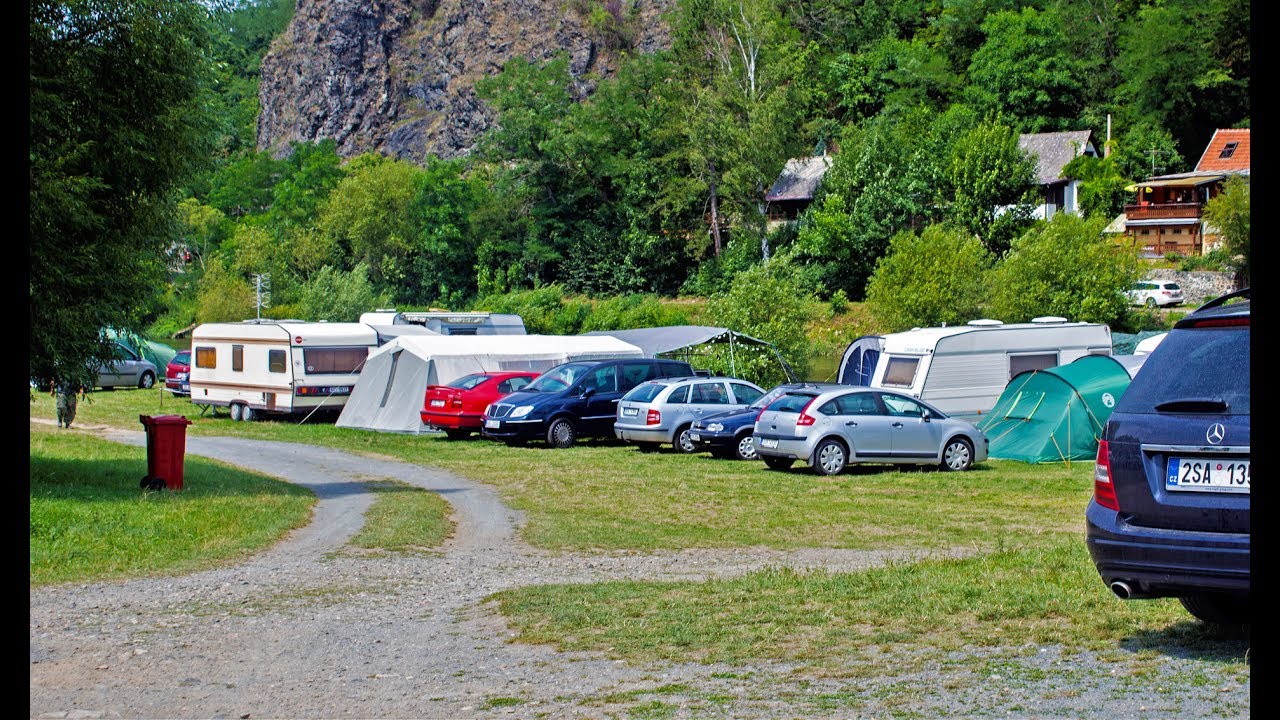 Tábořiště a autokemp U Jezu Račice - u Berounky