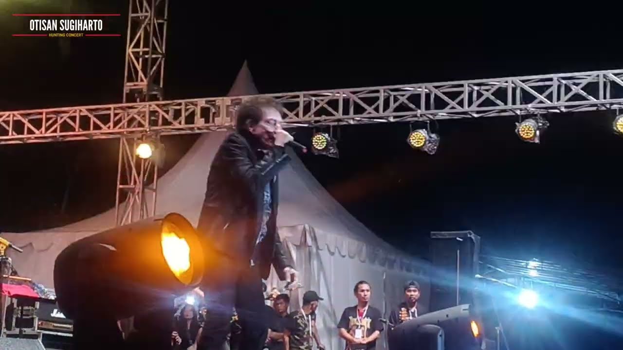 God Bless - Menjilat Matahari Live At Fasta Vaganza Magelang