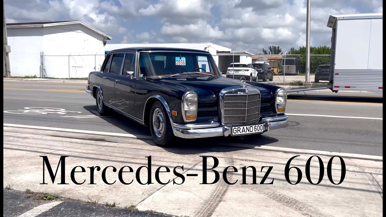 Mercedes-Benz 600 Short Wheelbase - Loading for Transport