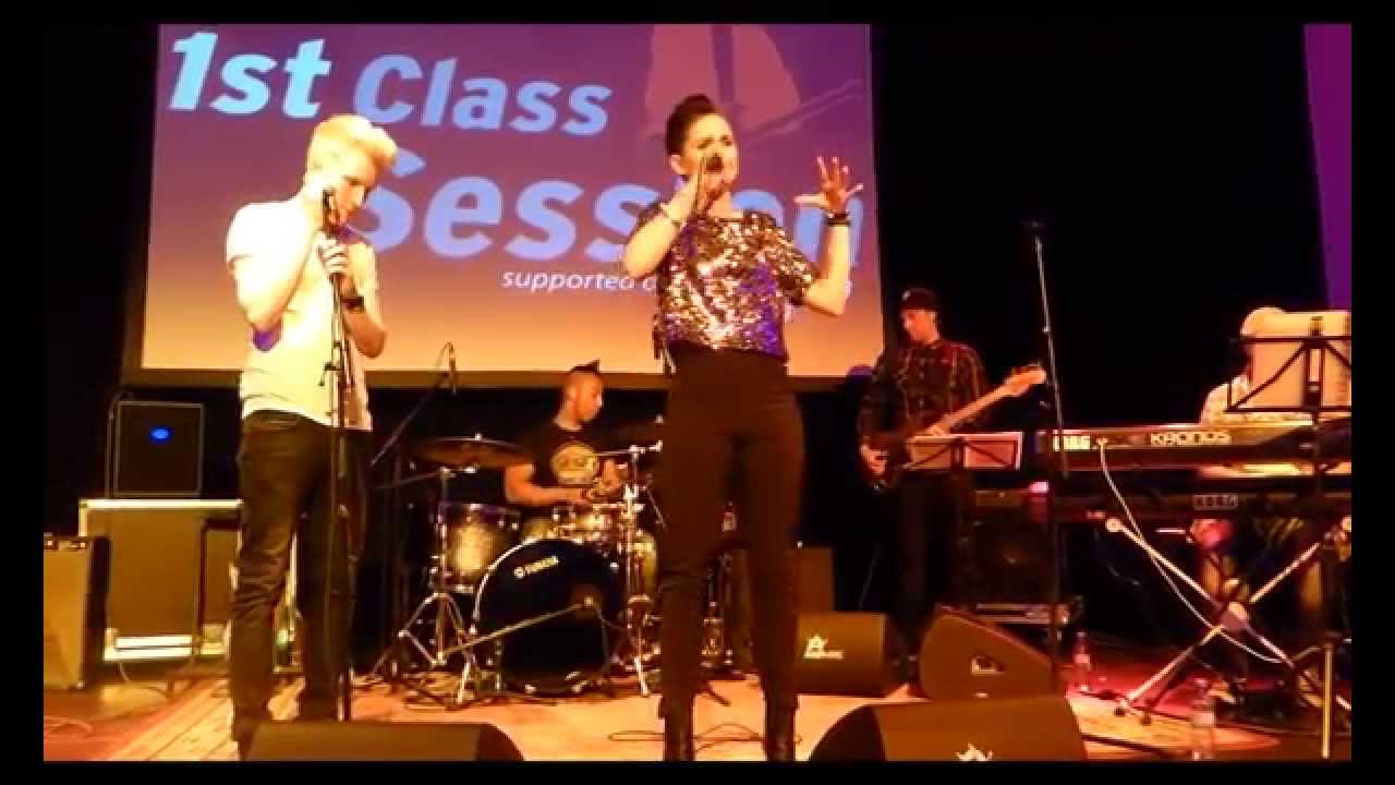 Dance with somebody - Marina Raffaela Ortega  bei der 1st class session in Lüneburg 21.11.14