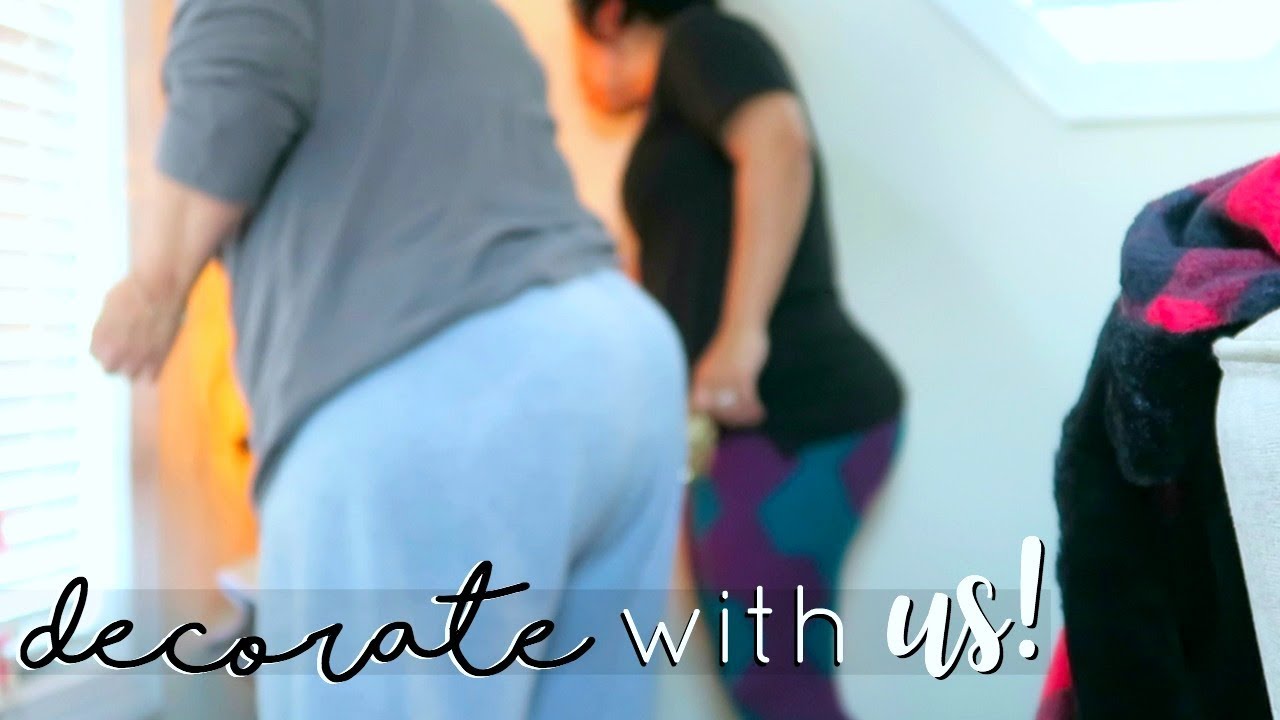 DAY IN THE LIFE WITH MY MAMA!! | SHOP & DECORATE FOR CHRISTMAS WITH US | Page Danielle