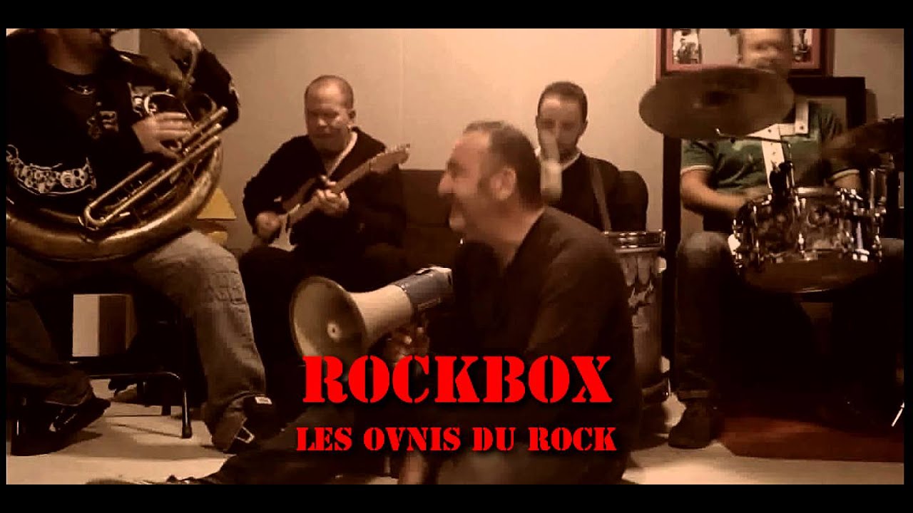 Thunderstruck cover AC/DC par la fanfare ROCKBOX.