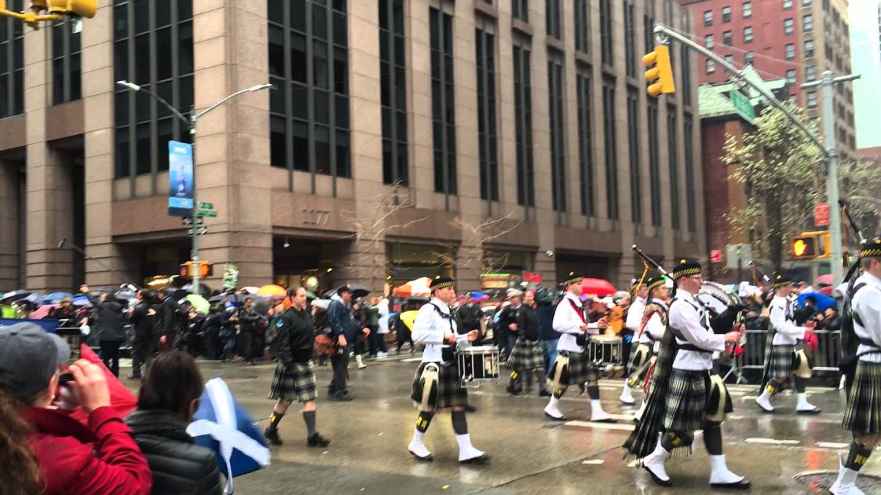 Sam Heughan as grand marshall @ NYC Tartan Day Parade