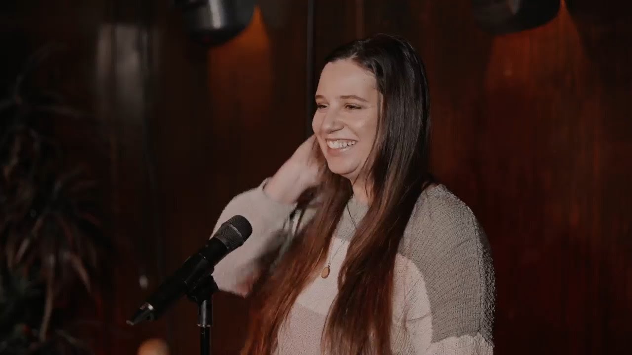 Atlanta comedian uses jokes to protest ICE enforcement