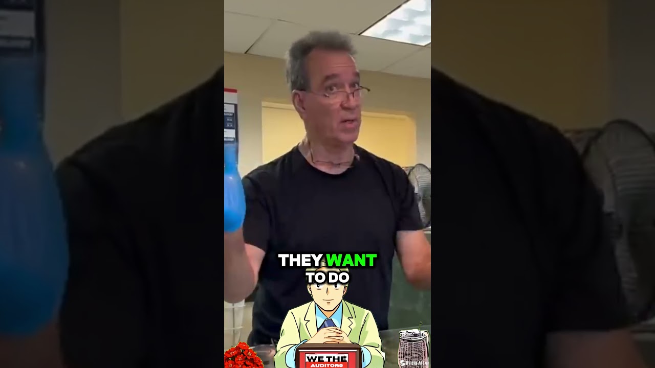 Post Office Drama! First Amendment Auditor VS CRAZY Postal Worker