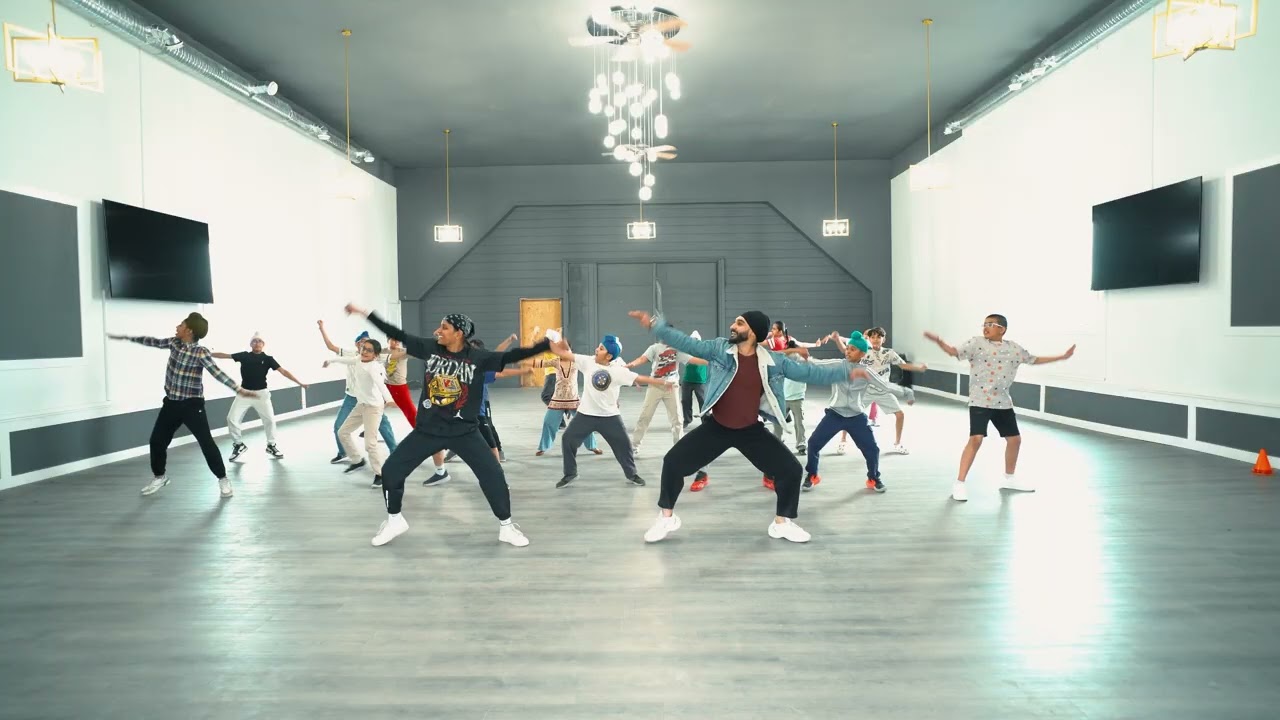 kids performing Bhangra dance on Morni Song by Diljit Dosanjh in Edmonton