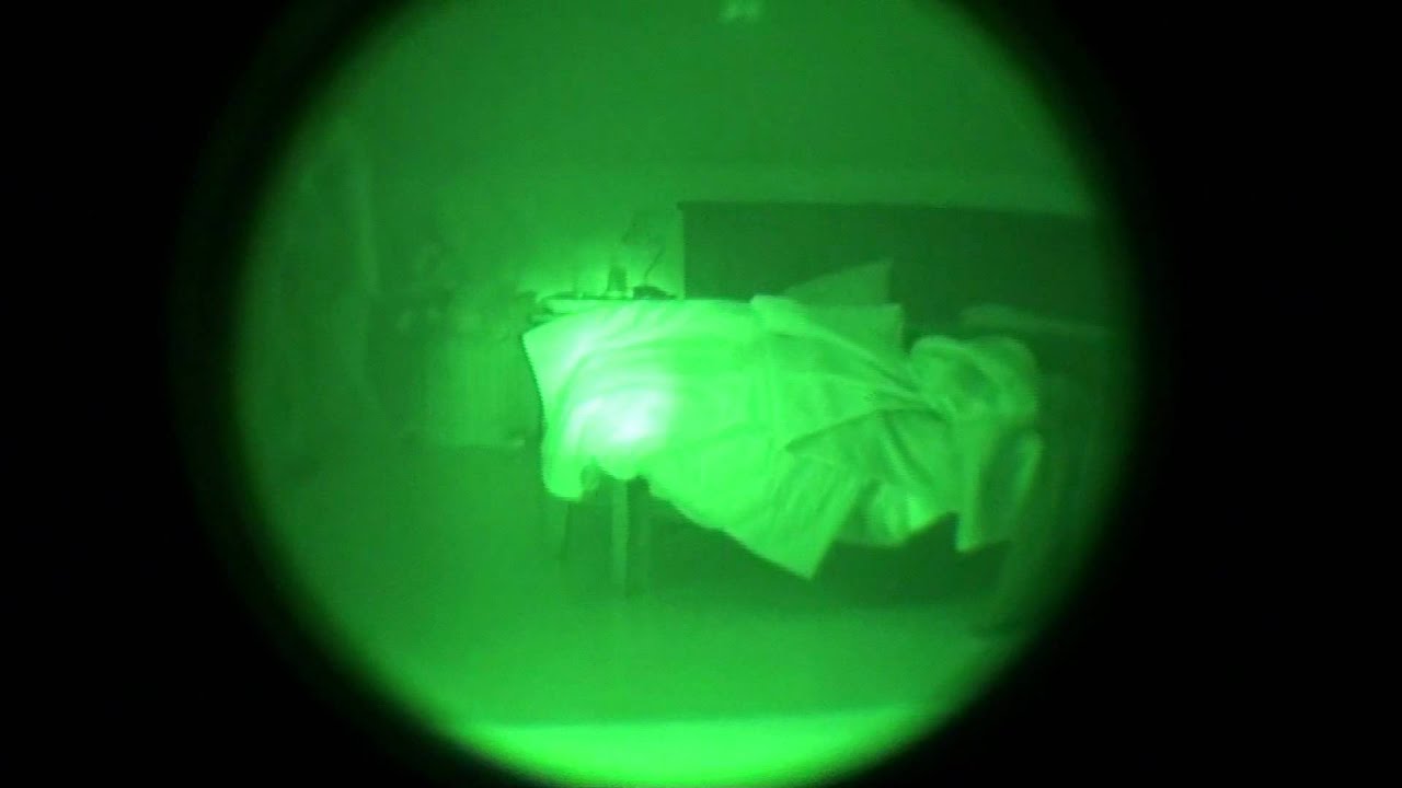 Dipol D125 Night Vision Monocular GEN1 inside