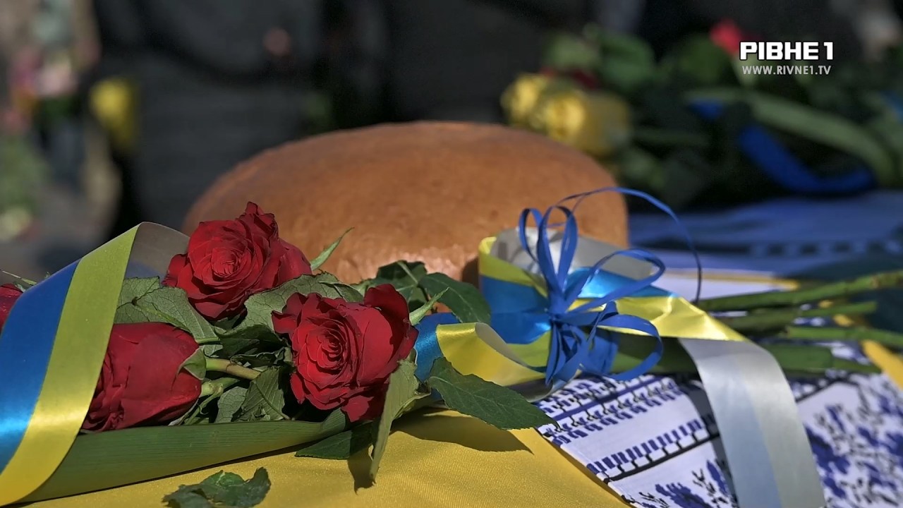 У Рівному провели в останню дорогу військовослужбовця Сергія Барановського