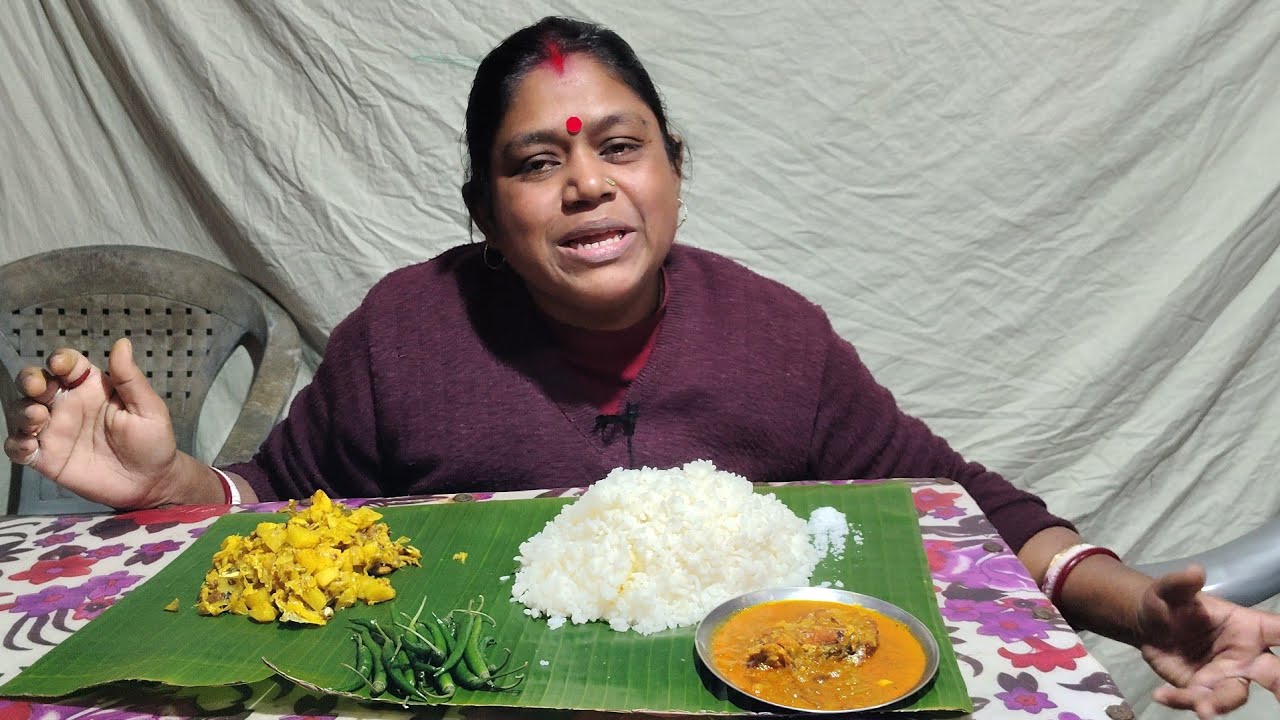 “গরমাগরম ভাত 🍚 মাছের মাথা দিয়ে বাঁধাকপি তরকারি ও স্পাইসি রুই মাছের কারি l” @Thefood-no.1 