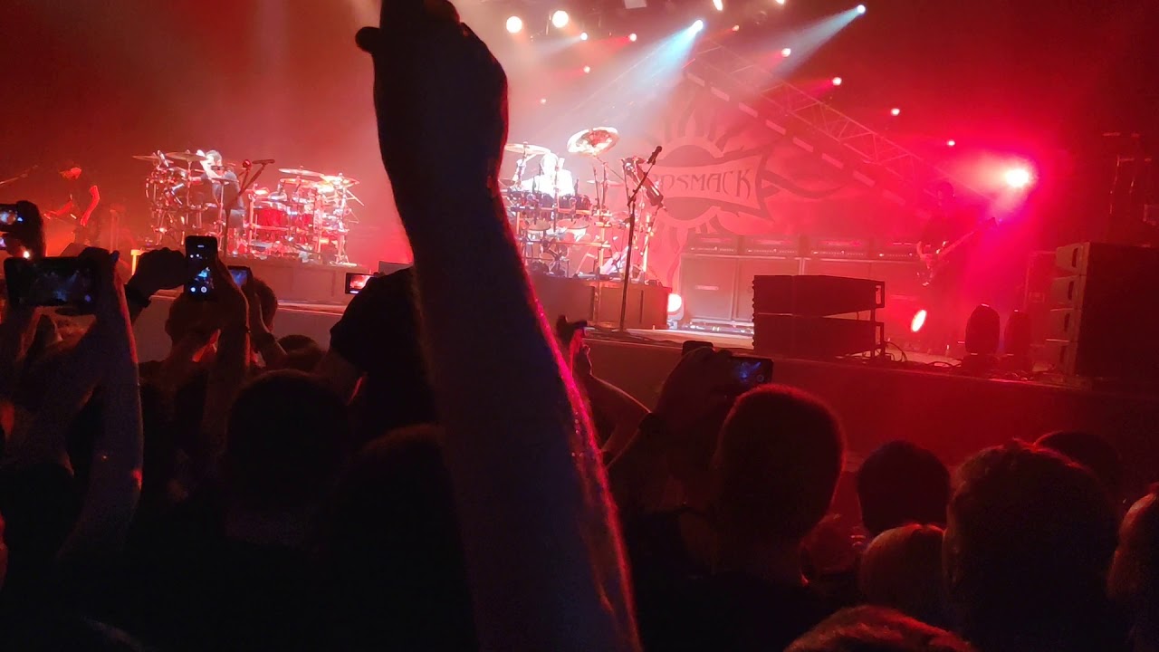 Godsmack - Kiev 2019 - drum battle