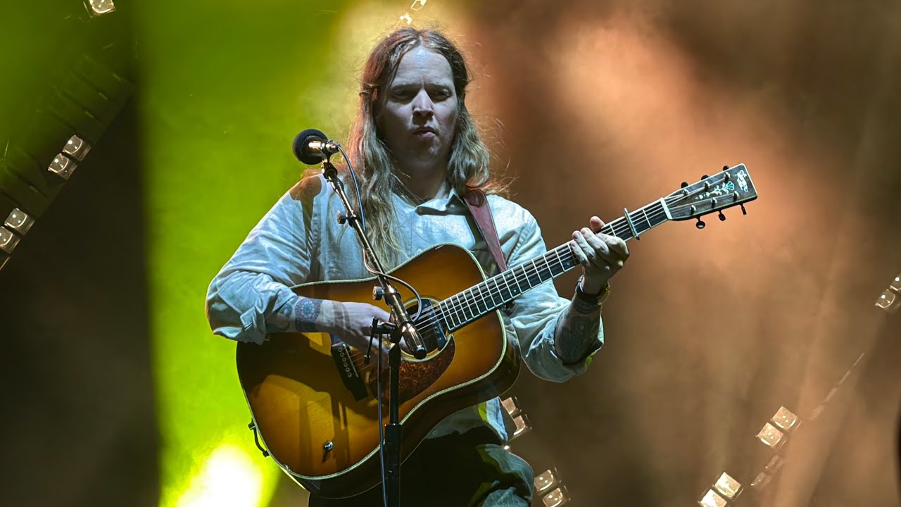 Billy Strings “Meet Me At The Creek” w/ Michael Cleveland!! 12/6/25 Louisville Ky Yum Center 