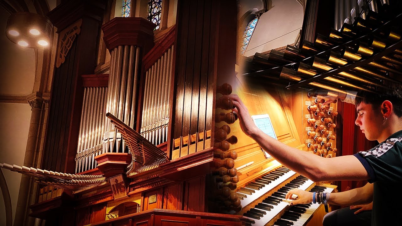 “TROMPETAS AL AIRE” With CHAMADE!  (Oier Gaston 2006) | In Jesuitas, San Sebastian | Oier Gaston