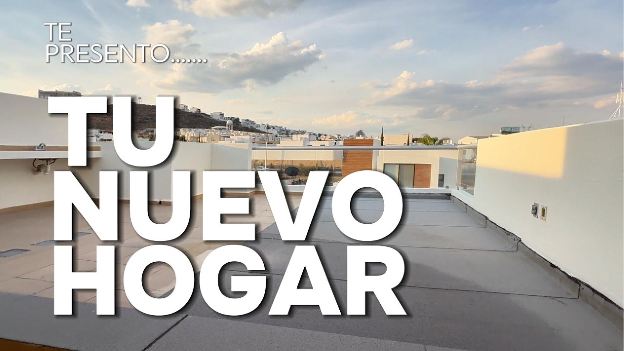 Casa en venta en Cumbres de Juriquilla con roof top, dentro de privada,.