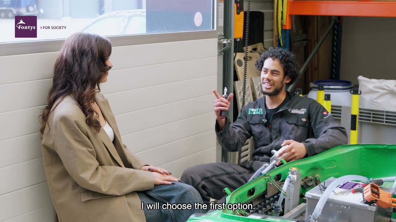 Fontys Automotive studenten maken oud DAFje elektrisch!