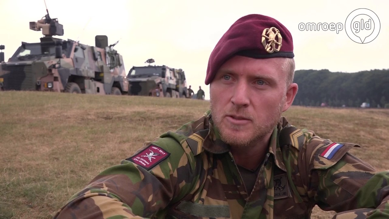 Luchtmobiele brigade oefent op de Veluwe voor Mali