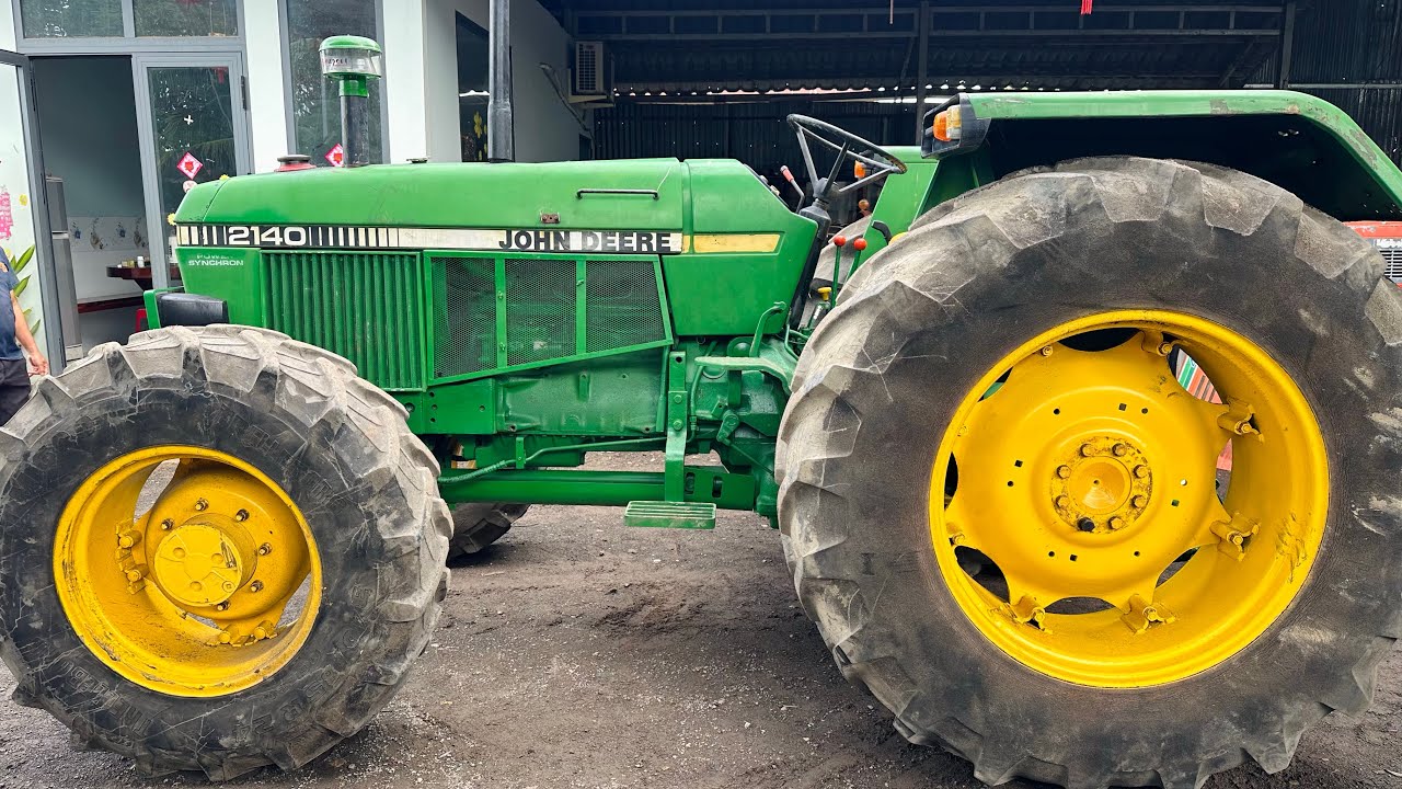 John Deere 2140 nặng 3946kg 80HP cập bến Nông Cơ Bảy Ghì. Ae quan tâm LH 0918.152.958
