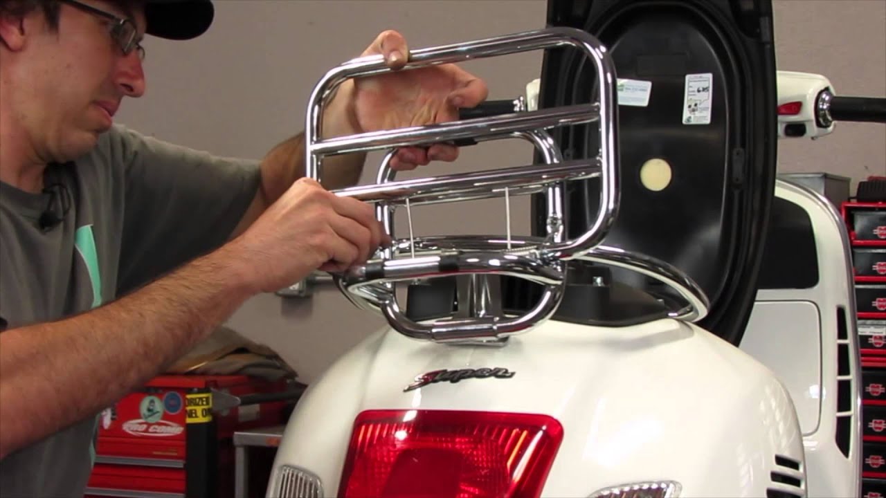How to Install a Topcase on a Vespa GTS