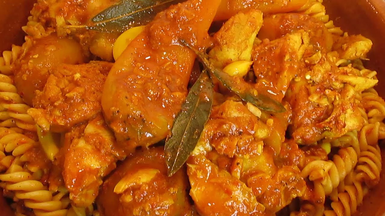 مقرونة بالصلصة بالحوت وصفة سهلة وتحضر بسرعة 🇹🇳