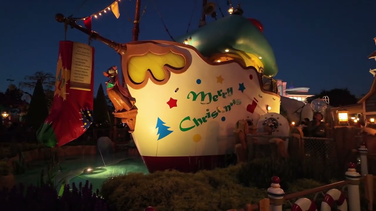 SAISON DE NOEL A TOKYO DISNEYLAND
