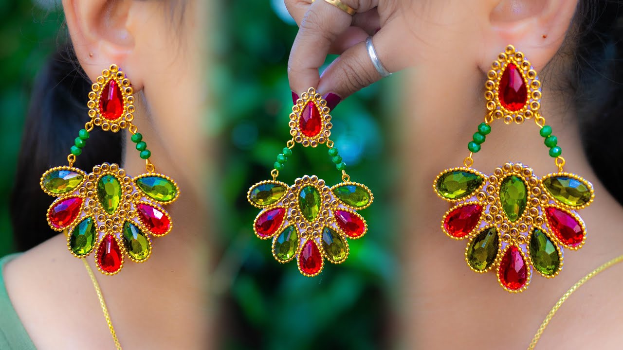 Make Unique Paper Earrings | handmade jewelry | made out of paper | Art with Creativity