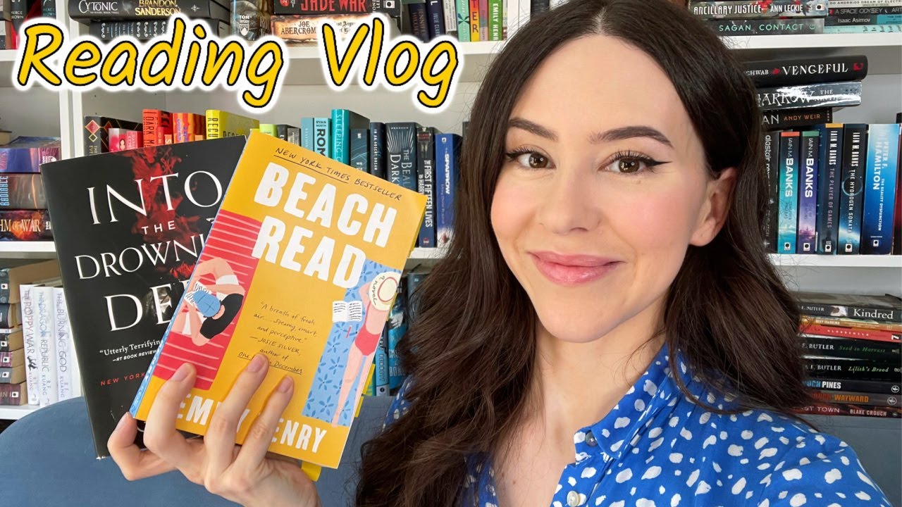 I enjoy romance books now? || Reading Vlog