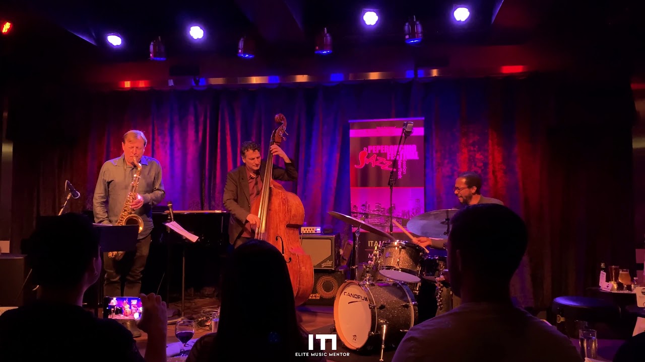 Chris Potter Amazing Solo!