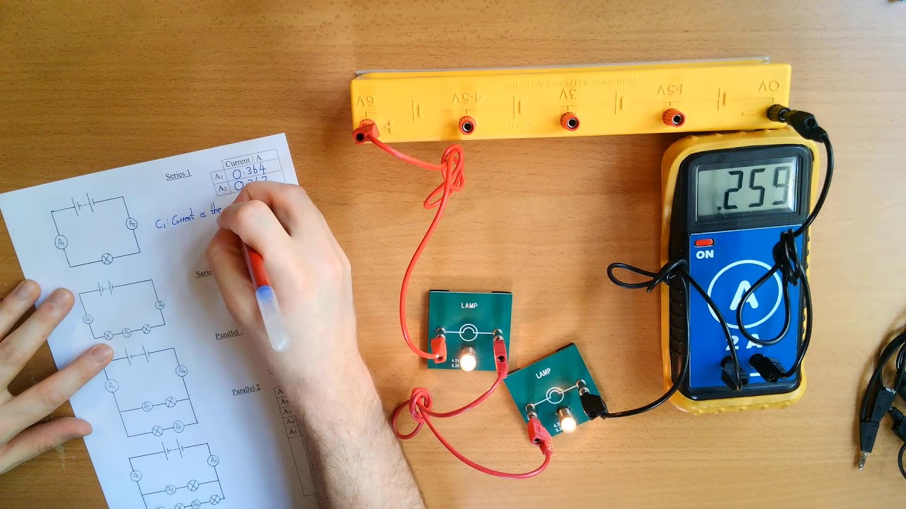 Current in Series and Parallel circuits - Investigation