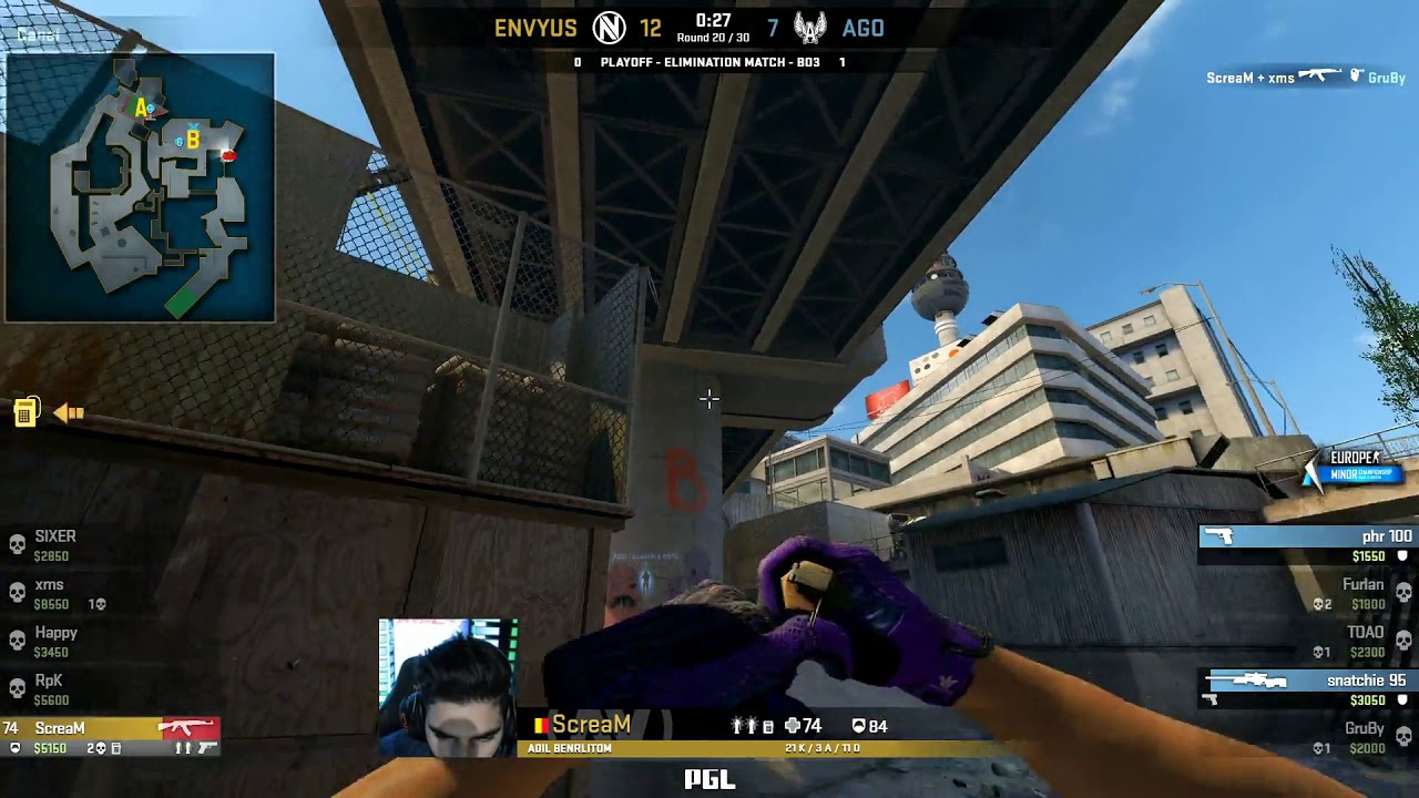 Scream 4k clutch