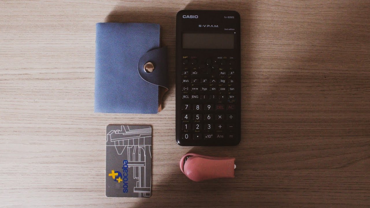 .✦ o que tem na minha mochila .✦ (porém minhas aulas só voltam daqui dois meses)