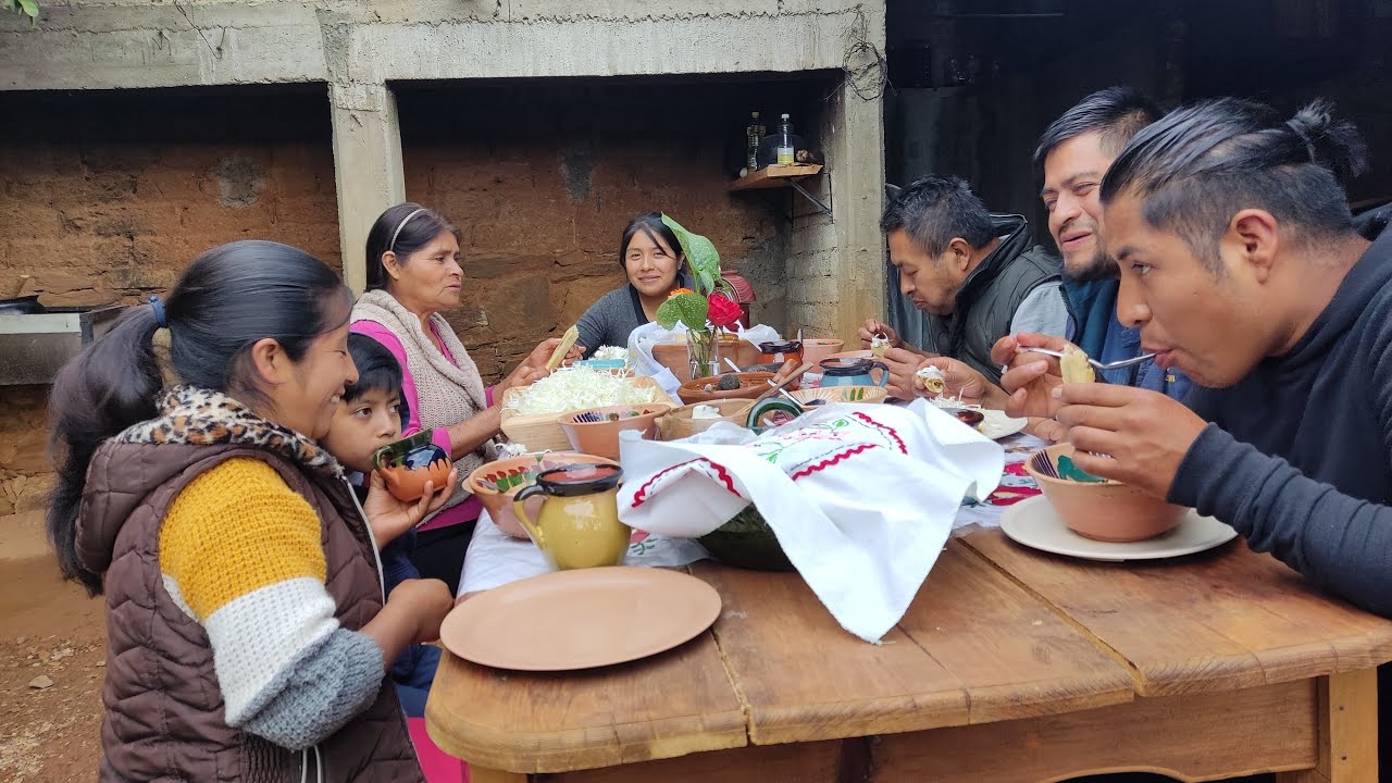 DIOS BENDIGA A TODOS LOS PAPAS, ASI CELEBRAMOS  EN FAMILIA EL DIA DEL PADRE EN EL RANCHITO