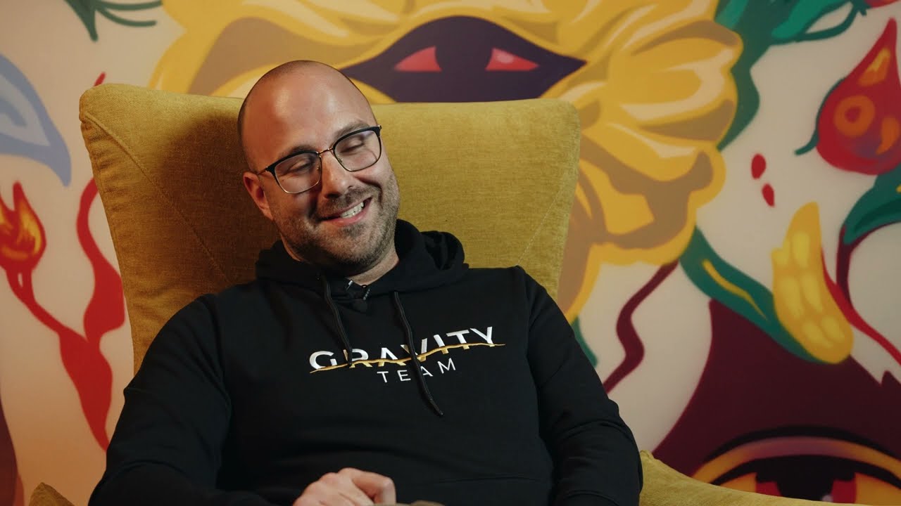 Working at Gravity Team - Travel