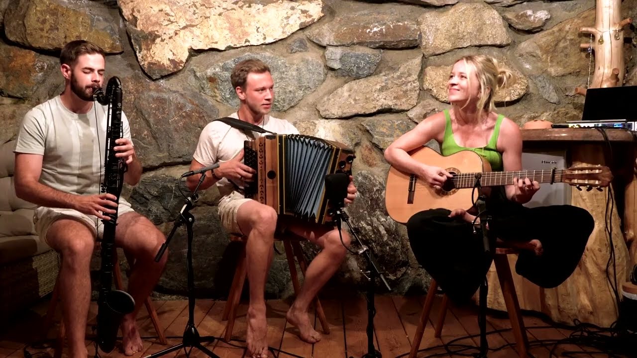 Vorm Tanz'n druckt - Hecki Trio