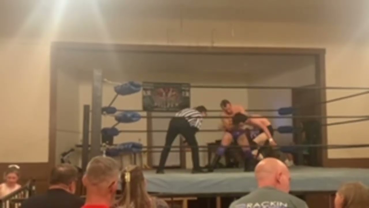 From the Vault | Ryan Wyndell V. Damon &ldquo;Showtime&rdquo; Thomas
